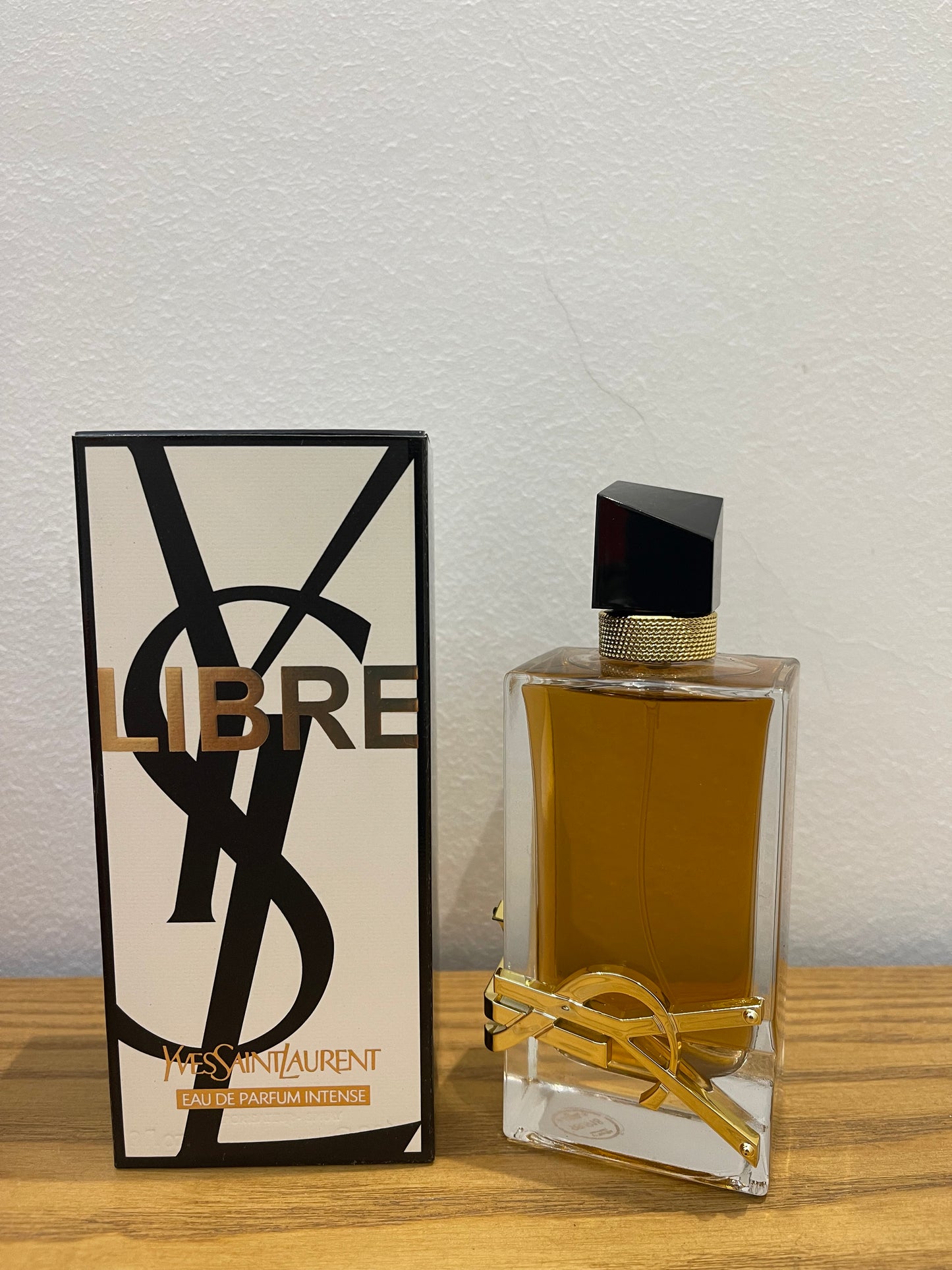 Libre Intense Yves Saint Laurent