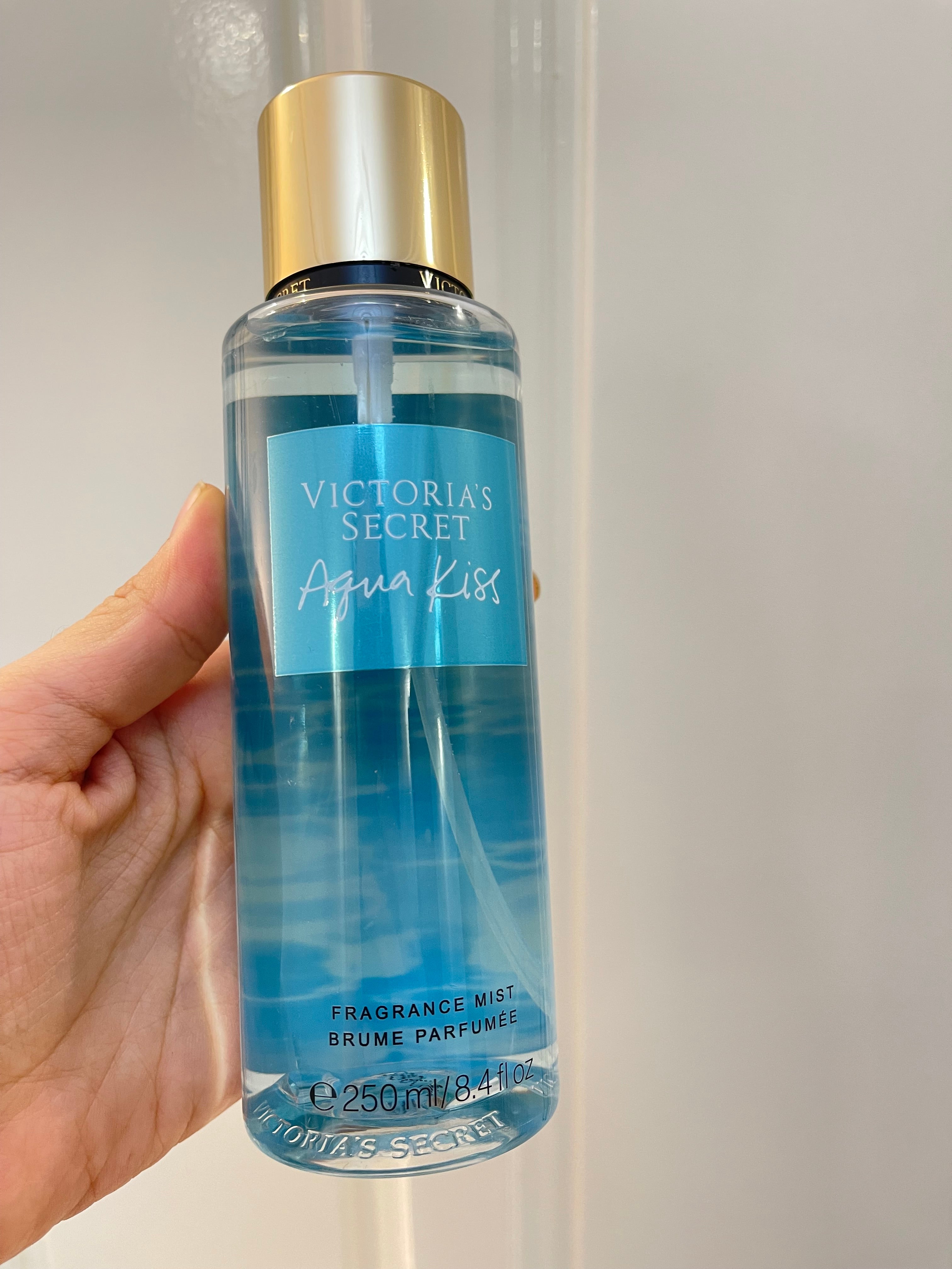 Victoria secret aqua kiss best sale fragrance mist brume parfumee